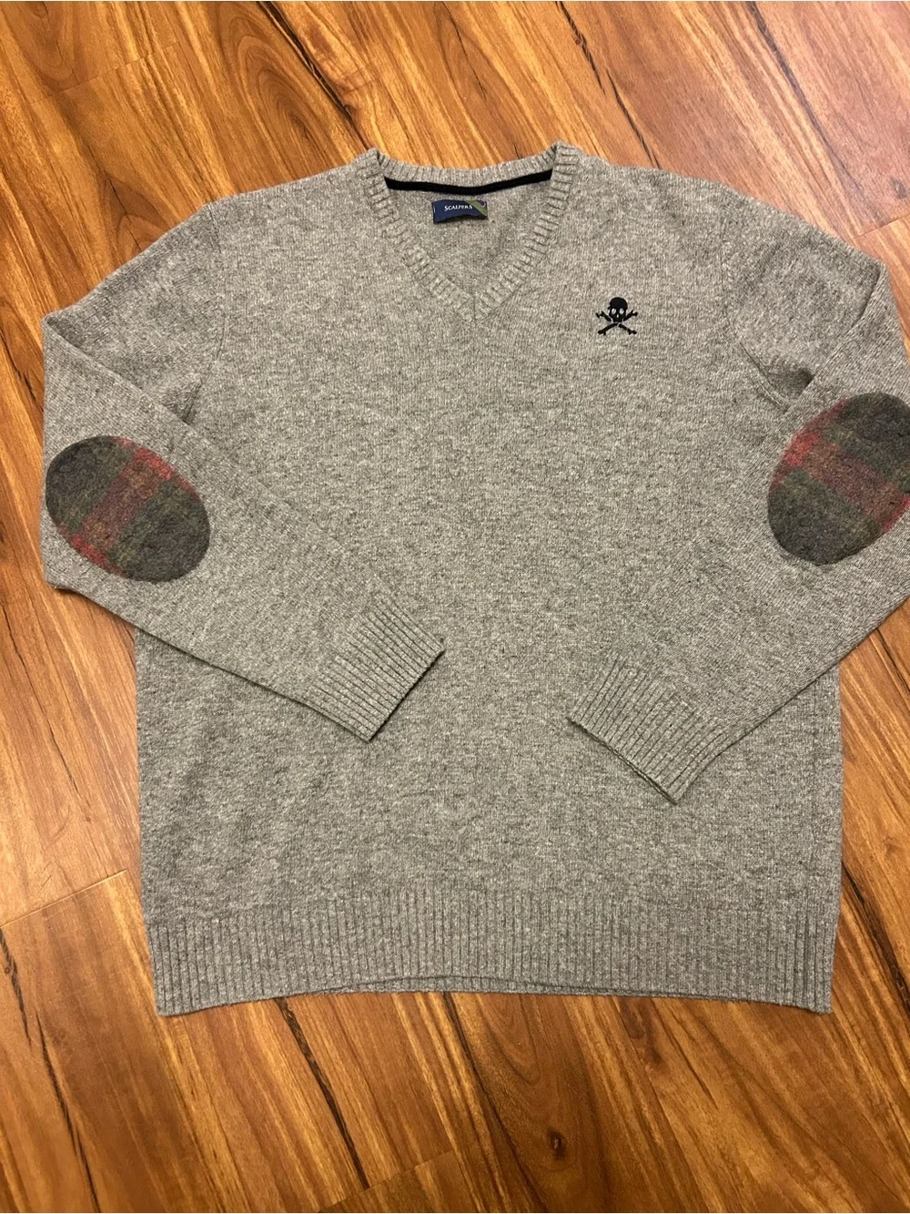 Scalpers Men’s Wool V Neck Grey Skull Logo With Patches On Arm XL